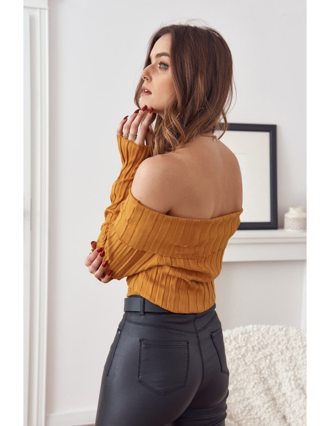 Short blouse with bare shoulders, mustard MP32763 - Online store - Boutique